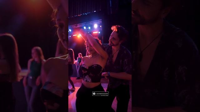 Egis and Rithika [Frío] Bachata Social Dancing @ Vilnius Bachata Festival 2022 смотреть онлайн