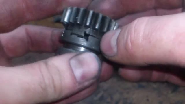 Сборка КПП мопеда Рига мини. Нюансы в работе КПП. смотреть онлайн