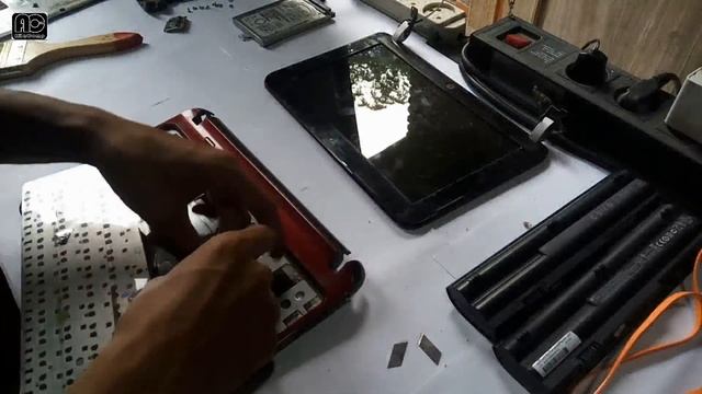 Cara Ganti speaker dan baterai HP mini 200 4221TU смотреть онлайн