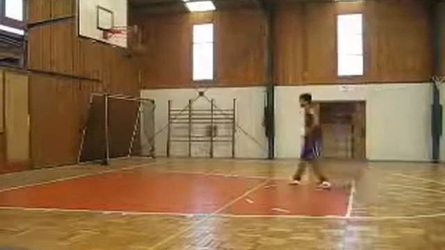 Tutorial Lanzamiento Tiro Libre en curso BALONCESTO FORMATIVO смотреть онлайн