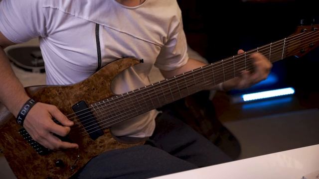 8-миструн за 200 к ИЛИ за 50 к / LTD M-1008 VS ORCsounds Johnny Thall D-8m смотреть онлайн