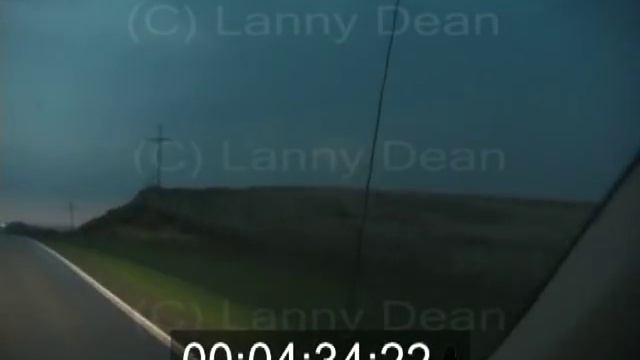 Greensburg, Kansas Tornado Filmed While It Hits Greensburg!!