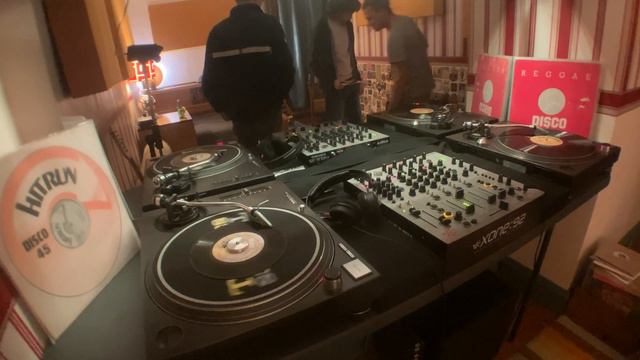 Roots & Dub Vinyl Selection [MUSIK ROOM #01]