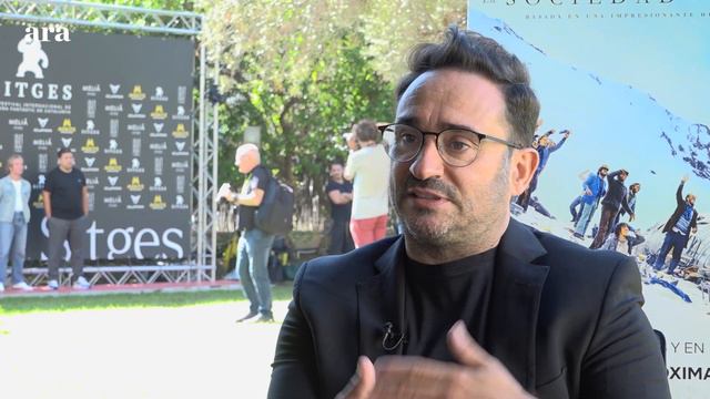 J.A. Bayona: “Albert Serra i jo tenim molt més a veure del que sembla” смотреть онлайн