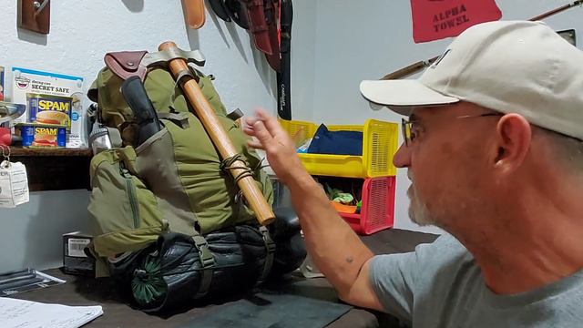 My 2020 and Beyond Walkabout Day Pack - Perfect for my old Tired Body смотреть онлайн