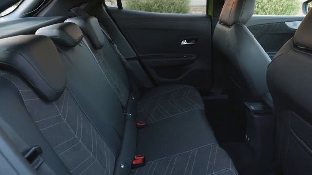Новый Opel Mokka 2022 - ждать ли субкомпакт в России? Обзор техники и оснащения кроссовера смотреть онлайн