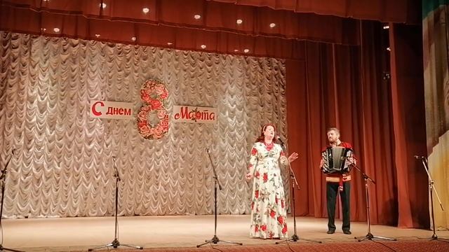 А на селе поёт гармошка Людмила Федоренко смотреть онлайн