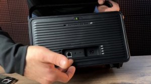 JBL authentics300 лучше чем Marshall?