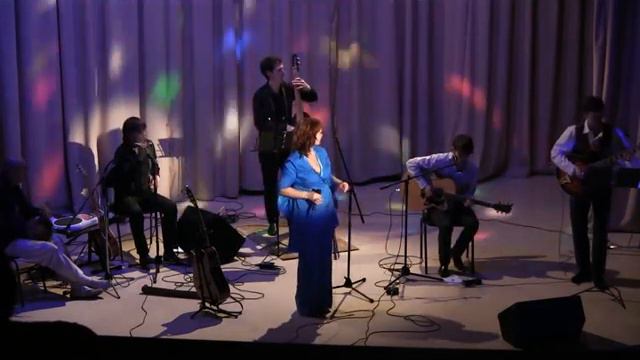 Ирина Богушевская- Солнечным лучом. Поёт Жанна Попова смотреть онлайн