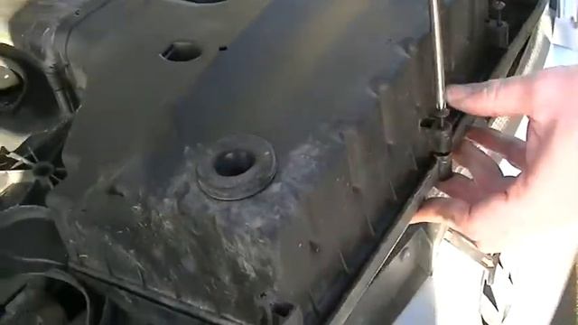 changer filtre à air Golf 4 1.6 essence 16V смотреть онлайн