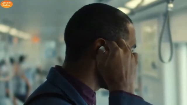 беспроводные наушники Google Pixel Buds смотреть онлайн