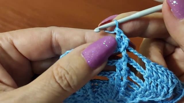 Летняя шапочка крючком. Ажурная шапочка крючком для начинающих. смотреть онлайн