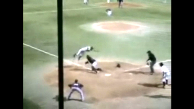 Бейсбольный прыжок смотреть онлайн