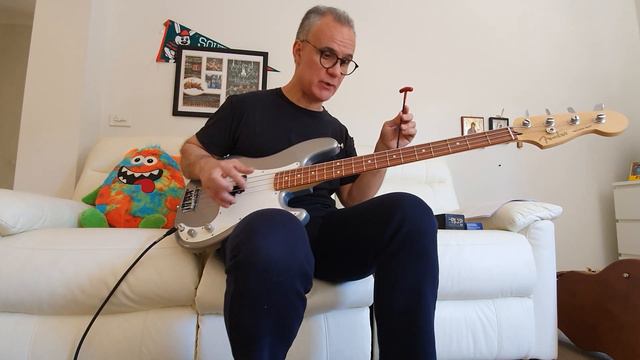 Fender Player Series Precision Bass Review смотреть онлайн