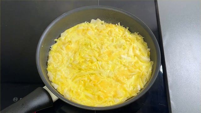 So einen leckeren Kohl habe ich noch nie gegessen! Schnelles Rezept ohne Backofen und Mehl! смотреть онлайн