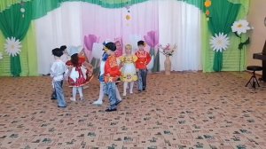 "Во саду ли, в огороде" хоровод