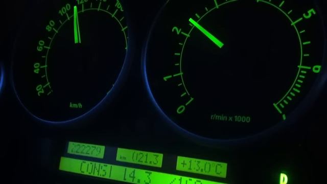 Range Rover Vogue 4.4 2004 РАСХОД ПО ТРАССЕ смотреть онлайн