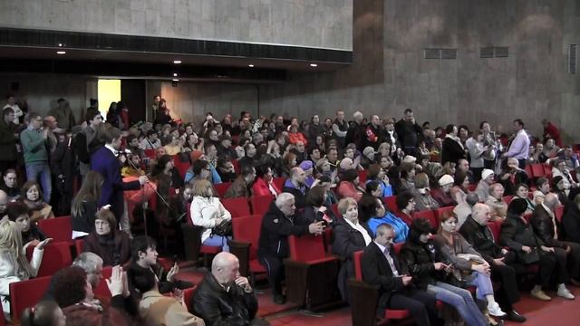 Встреча главы управы Головинского района Панасенко М В с жителями 17 05 2017 2 смотреть онлайн