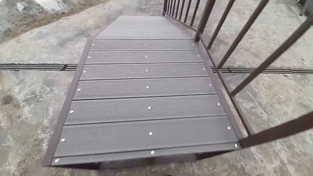 Крыльцо пандус к дому из ДПК на металлокаркасе смотреть онлайн
