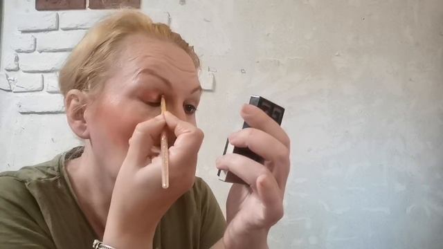 Макияж мои фавариты аромат живанши и синяя тушь Белоруссия, я красотка мне пишут деды смотреть онлайн