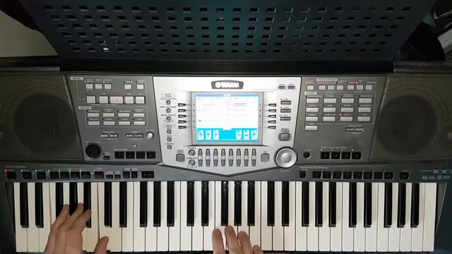 Oxygene 4 on Yamaha PSR-1000 смотреть онлайн