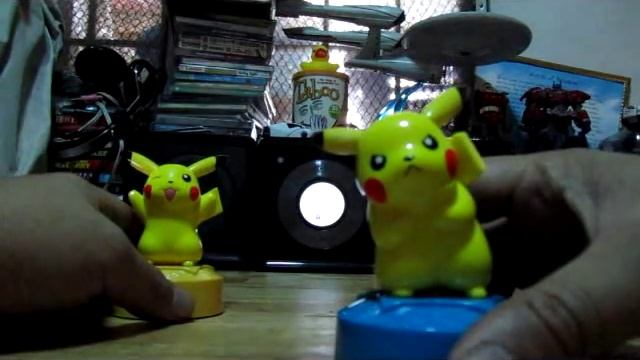 Toy Review: Happy Meal Pokemon's Pikachu! смотреть онлайн