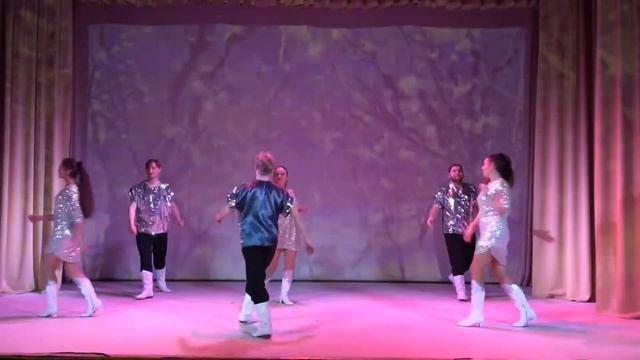 Народный коллектив Шоу-группа "Колесо MIX" - "Новый год" смотреть онлайн