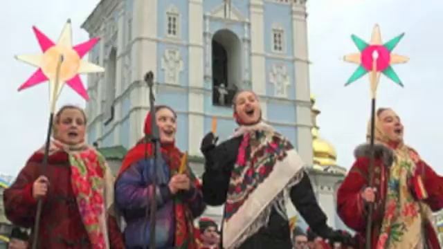 А над вертепом смотреть онлайн