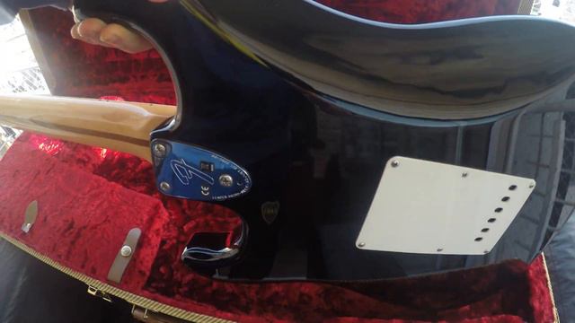 Fender Stratocaster Classic 70s смотреть онлайн