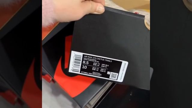 Travis Scott Nike Air Max 270 React Cactus Trails CT2864-200 Unboxing Review смотреть онлайн