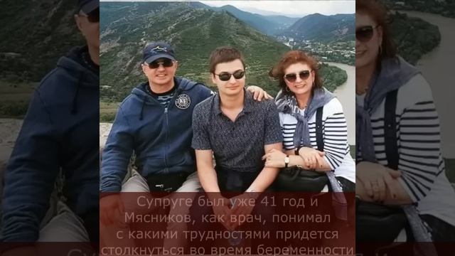 Его семья живет в Париже, а он зарабатывает в Москве: как сложилась судьба Александра Мясникова? смотреть онлайн