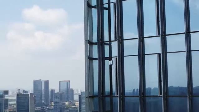 ECOVACS W836 магнитный робот-мойщик окон с 4-ступенчатой системой очистк смотреть онлайн