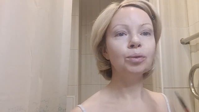 Нежный образ с ЯРКИМИ ? ГУБАМИ?GRWM#макияж #утровбольшомгороде смотреть онлайн