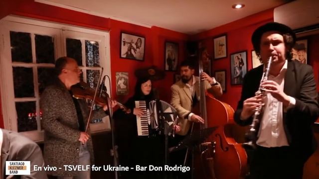 Santiago Klezmer Band TSVELF Tumbalalaika / Odessa Bulgarish смотреть онлайн