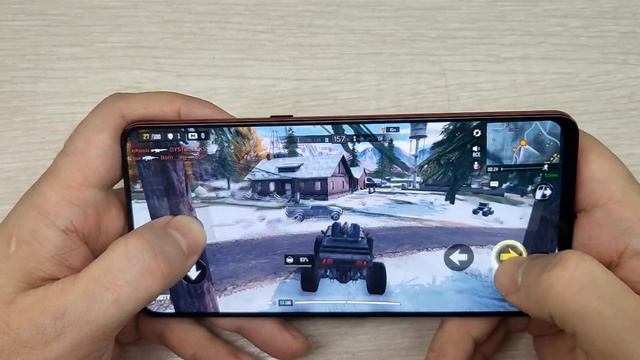 Lenovo Z5pro GT геймтест на официальной прошивке смотреть онлайн