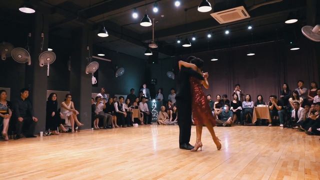 Gianpiero Galdi & Lorena Tarantino Tango Performance #1 смотреть онлайн