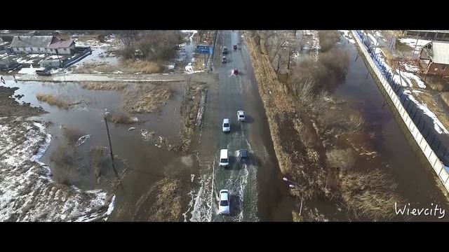 Затопило дом. Новоникольский проезд, дом 10. Март 2016г. смотреть онлайн