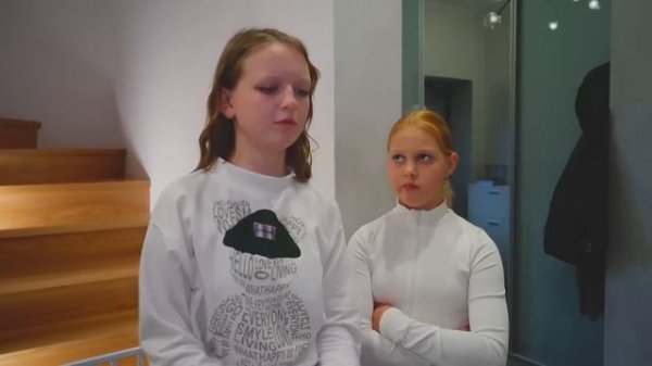 СТРАШНАЯ КУКЛА Проклятье Аннабель у Амельки в доме!