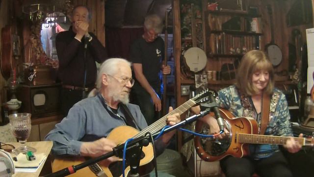 Future Blues by The Parlor Players смотреть онлайн