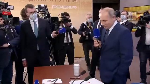 Почему ты Вова не слышишь простых людей??? смотреть онлайн