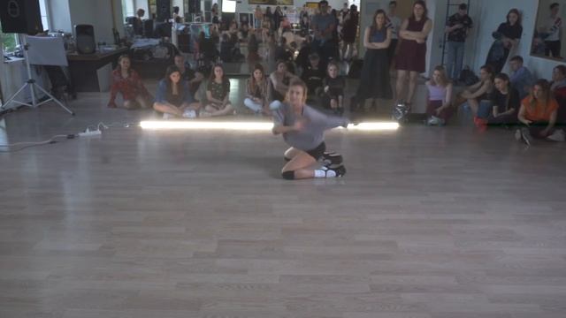 What is Strip? | Strip solo | Пушкаревская Таня | Under Stand смотреть онлайн