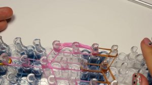 КЕКС ИЗ РЕЗИНОК на станке | Как сплести фигурку из резинок