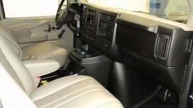 2011 Chevrolet Express Passenger IN смотреть онлайн