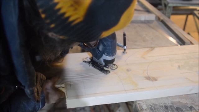 Работа в столярной мастерской. смотреть онлайн