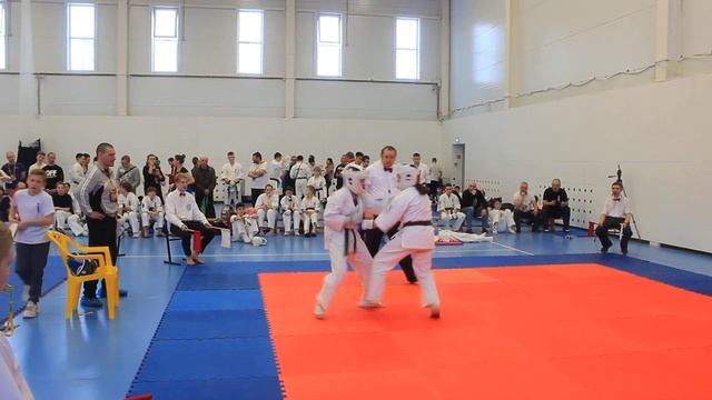 Кондратьева Анастасия Чемпионат и Первенство России - IKO Tezuka??по ??КЁКУШИН КАРАТЭ? смотреть онлайн