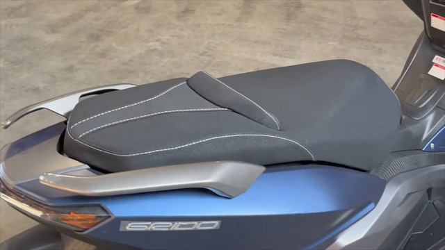 Максискутер Regulmoto Grido