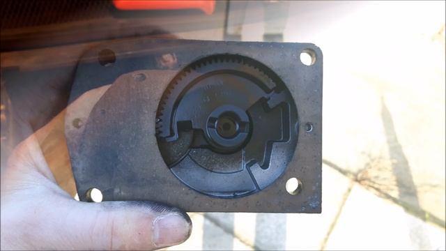 Czysczenie sterownika zaworu EGR // FORD FOCUS MK2 1.8 TDCI 10R. смотреть онлайн