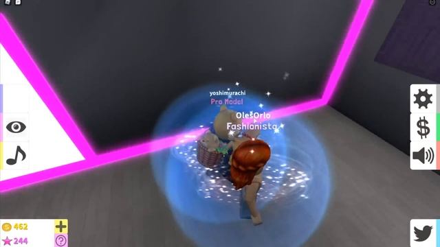 НАРЯДИЛИ ЙОШИ В КОСТЮМ ГОРНИЧНОЙ! РЕАКЦИЯ ЙОШИ Roblox Fashion Famous смотреть онлайн