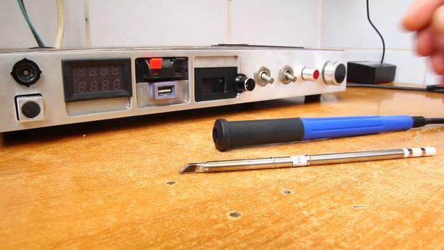 Паяльная станция Quicko на жалах Т12. Сборка из набора, настройка, тест. смотреть онлайн