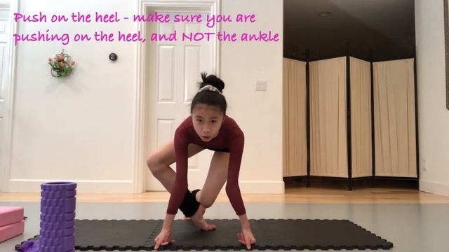Stretching # 2 - Over-split with foam roller and stretch ladder, plus arch stretching. смотреть онлайн